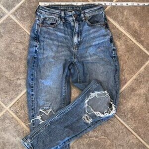 American Eagle women's jeans size 00 short strigid, distressed